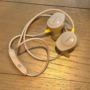 Bose Gray Earbud Headphones with In-Ear Design and Flexible Neckband